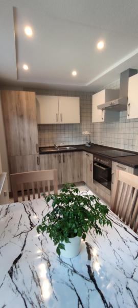 Ferienwohnung Istrefi